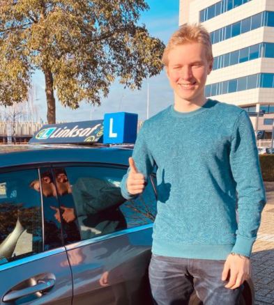 Olav Backer geslaagd