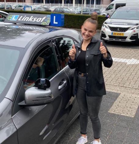 Sandra Milosevic geslaagd
